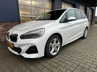 bmw-2-serie-218i-7p.-high-exec.-7-p