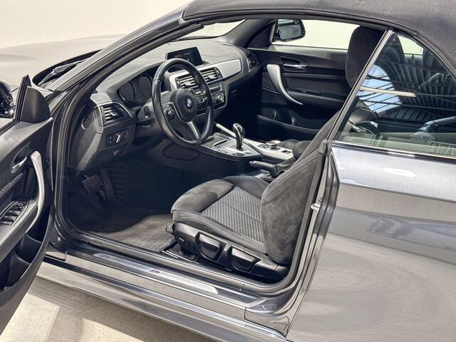 BMW 2-SERIE Cabrio 220i M Sportpakket Model M Sport Aut.