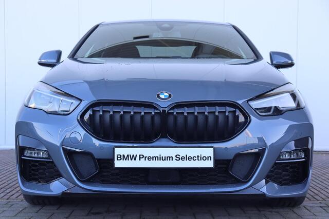BMW 2-SERIE Gran Coupé 218i M Sportpakket Pro/ Premium Pack/ Comfort Pack/ Travel Pack/ Stuurwiel verwarmd/ Comfort Access/ panoramadak/ M Sportstoelen/