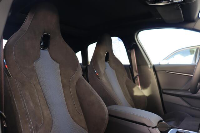 BMW 2-SERIE Gran Coupé 218i M Sportpakket Pro/ Premium Pack/ Comfort Pack/ Travel Pack/ Stuurwiel verwarmd/ Comfort Access/ panoramadak/ M Sportstoelen/