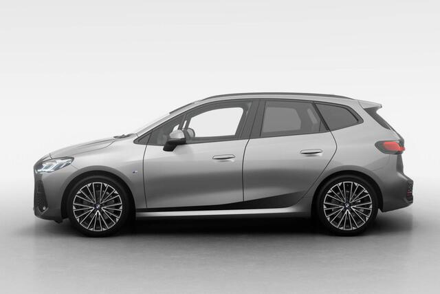 BMW 2-SERIE Active Tourer 220i | M Sport | Premium Pack | Travel Pack