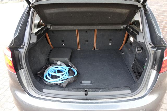 BMW 2-SERIE Active Tourer 225xe Centennial High Executive 4x4 panoramadak Full options Hybride