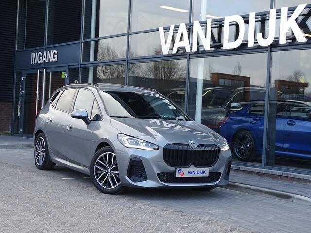 BMW 2-SERIE Active Tourer 218i M Sportpakket Pano.Dak Premium Pack Ada.Led Comfortsluiting Apple-Carplay 18'' LM Velgen