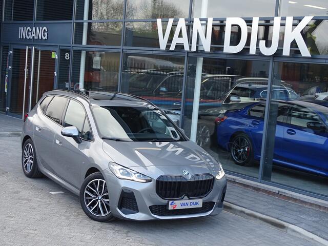 BMW 2-SERIE Active Tourer 218i M Sportpakket Pano.Dak Premium Pack Ada.Led Comfortsluiting Apple-Carplay 18'' LM Velgen