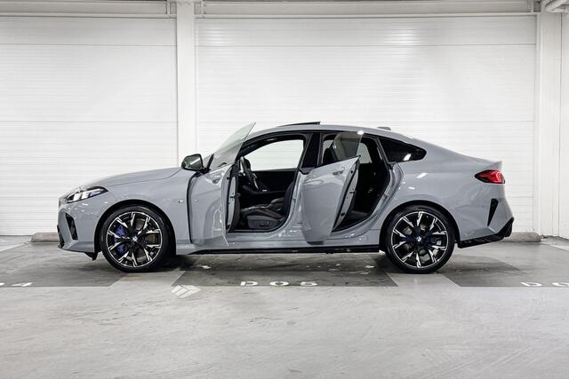 BMW 2-SERIE Gran Coupé 220 | M-Sport | Premium Pack | Driving Assistant Plus | Harman/Kardon | Panoramadak | Comfort Access