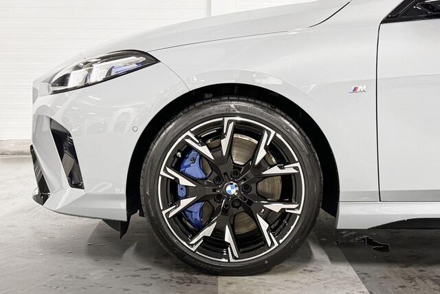 BMW 2-SERIE Gran Coupé 220 | M-Sport | Premium Pack | Driving Assistant Plus | Harman/Kardon | Panoramadak | Comfort Access