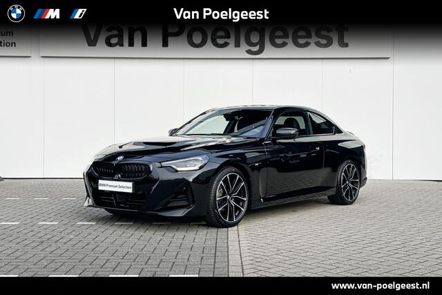 BMW 2-SERIE Coupé 218i | M Sport | Parking Assistant | Getinte Ruiten