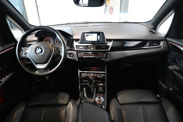 BMW 2-SERIE Active Tourer 218d Automaat Centennial High Executive Clima Cruise control Navigatie Leer Trekhaak LED Inruil mogelijk