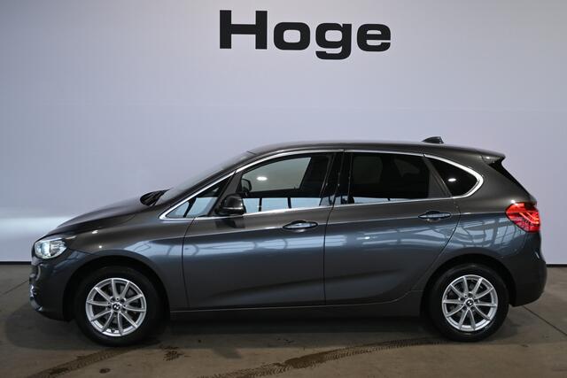 BMW 2-SERIE Active Tourer 218d Automaat Centennial High Executive Clima Cruise control Navigatie Leer Trekhaak LED Inruil mogelijk