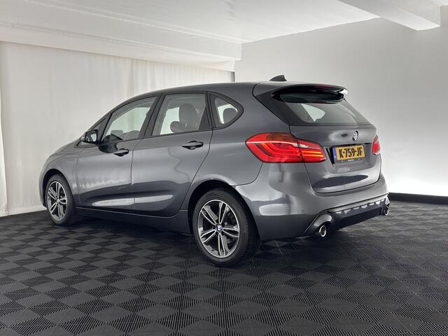 BMW 2-SERIE Active Tourer 218d Executive Edition Aut. *HEAD-UP | FULL-LED | 1/2LEATHER | AMBIENTL-LIGHT | CAMERA | NAVI-FULLMAP | SPORT-SEATS | 17''ALU | ECC | PDC | CRUISE*