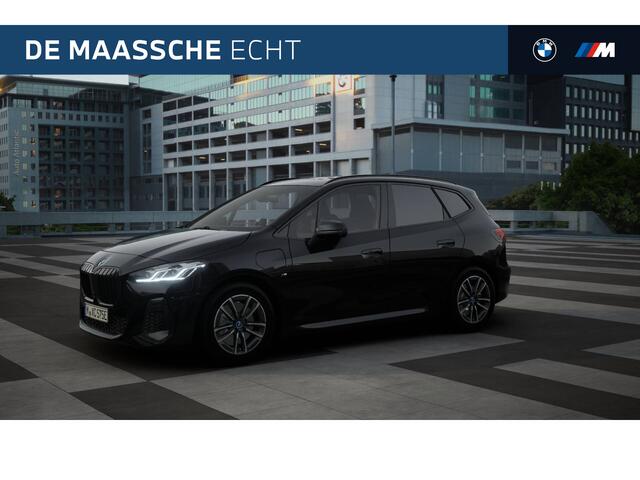 BMW 2-SERIE Active Tourer 225e xDrive High Executive M Sport Automaat / Panoramadak / Trekhaak / Sportstoelen / Adaptieve LED / M Adaptief onderstel / Head-Up / Parking Assistant Plus