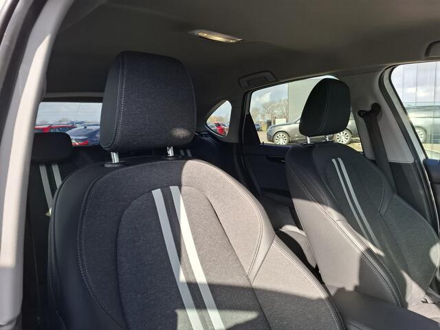 BMW 2-SERIE Active Tourer 225xe iPerformance Plug in Hybrid Dealer O.H. PHEV | Sportstoelen Verwarmd | LED Koplampen | Navigatie | Parkeersensoren Voor & Achter | Cruise Control | Climate Control |
