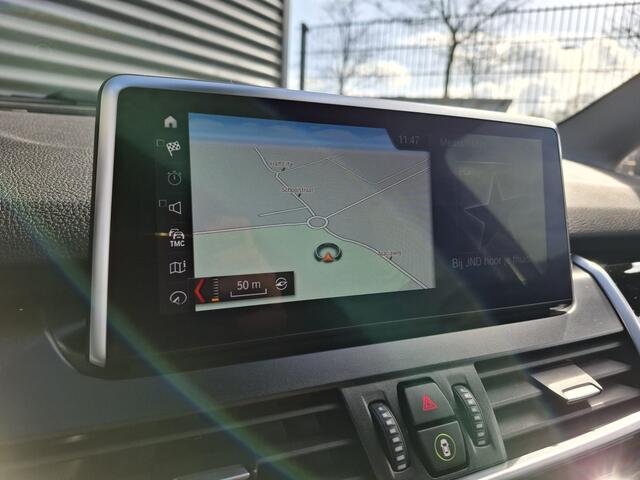 BMW 2-SERIE Active Tourer 225xe iPerformance Plug in Hybrid Dealer O.H. PHEV | Sportstoelen Verwarmd | LED Koplampen | Navigatie | Parkeersensoren Voor & Achter | Cruise Control | Climate Control |