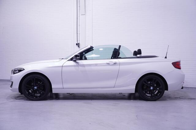 BMW 2-SERIE Cabrio 218d Sportline Navi Sportstoelen Clima Cruise Led koplampen