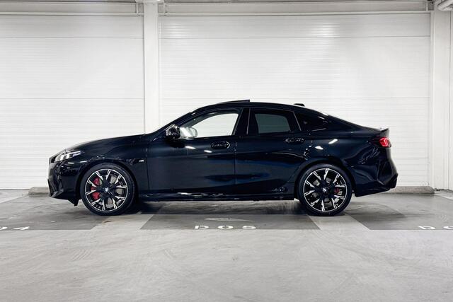 BMW 2-SERIE Gran Coupé 220 | M-Sport Pro | Innovation Pack | Driving Assistant Plus | Head-Up Display | Harman Kardon | Panoramadak | Comfort Acces |