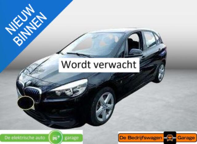 BMW 2-SERIE Active Tourer 225xe iPerformance Advantage | LM | Navigatie | pdc V+A |