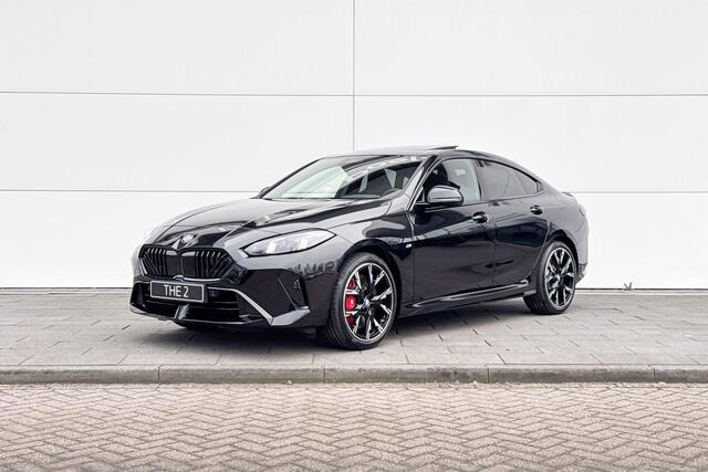 BMW 2-SERIE Gran Coupé 220 | M Sport Pro | Innovation Pack | Glazen Panoramadak
