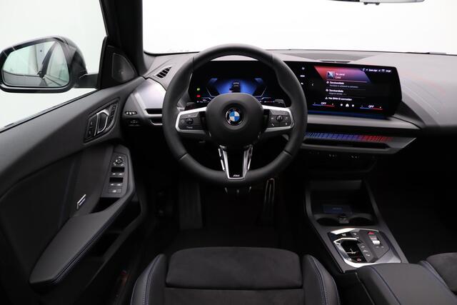 BMW 2-SERIE Gran Coupé 220 M Sport Design Edition | Premium Pack | Comfort Access | Driving Assistant | Parking Assistant | Harman Kardon | 19''
