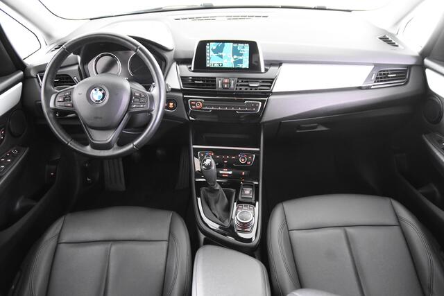 BMW 2-SERIE Active Tourer*1ste Eigenaar*Leer*Navigatie 216i
