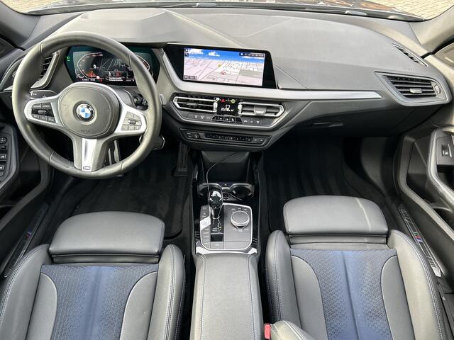 BMW 2-SERIE Gran Coupé 218i limited M-sport | Stoelverwarming | LED koplampen | Digitaal display | Cruise control