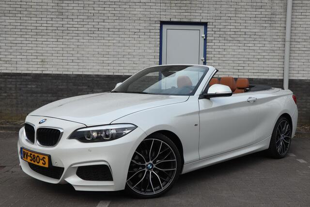 BMW 2-SERIE Cabrio 218i High Executive