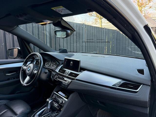 BMW 2-SERIE Active Tourer 225xe M Sport HUD LEER