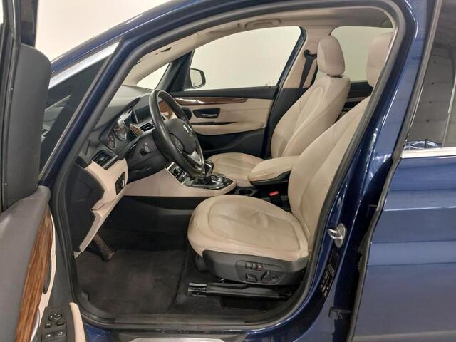 BMW 2-SERIE Active Tourer 225i xDrive Centennial High Executive Panoramadak, Afneembare trekhaak, Memory