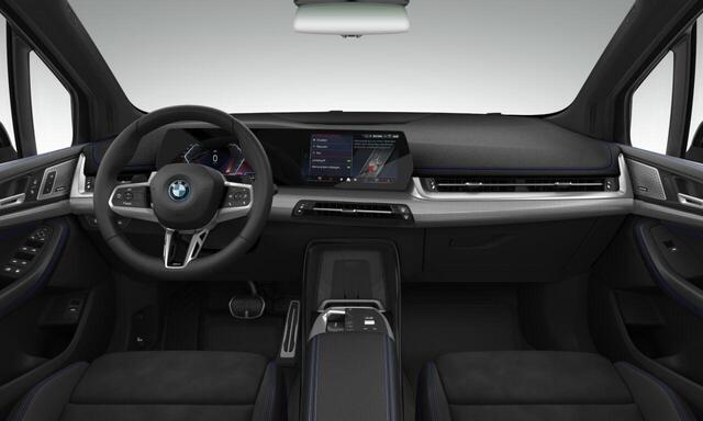 BMW 2-SERIE Active Tourer 225e xDrive | M Sportpakket | Equipment Pack | Comfort Pack