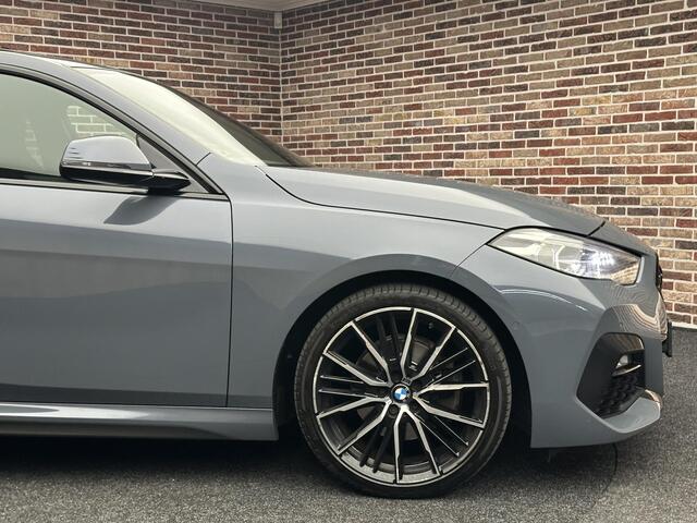BMW 2-SERIE Gran Coupé 218i M-Sport| Dak| LED| CarPlay| H/K|