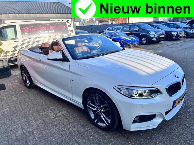 BMW 2-SERIE 220i M Sport Automaat|Navi|Leder|Lane-assist