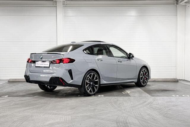 BMW 2-SERIE Gran Coupé 220 | M-Sport Pro | Premium Pack | Driving Assistant Plus | Harman/Kardon | Panoramadak | Comfort Access