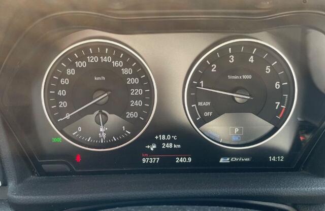 BMW 2-SERIE Active Tourer 225xe Sport 97.000km NAP Dealer onderhouden