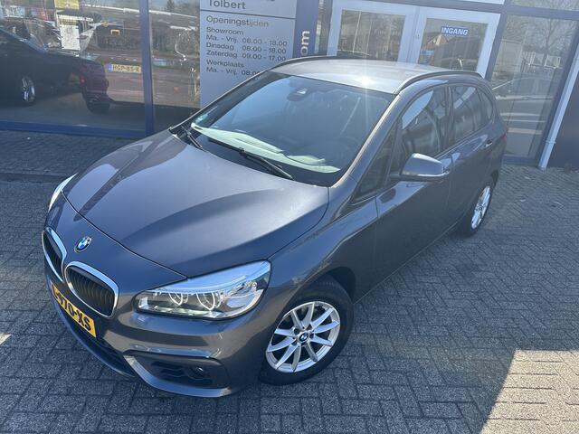 BMW 2-SERIE Active Tourer 218i 136PK Executive | AUTOMAAT | Afn.Trekhaak | Voorstoelen verwarmd | Elekt. achterklep | Navi | Park. sens V+A | Climate | Keyless