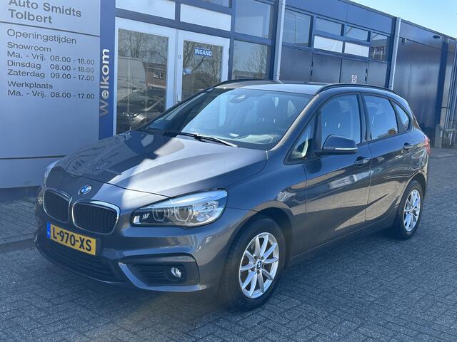 BMW 2-SERIE Active Tourer 218i 136PK Executive | AUTOMAAT | Afn.Trekhaak | Voorstoelen verwarmd | Elekt. achterklep | Navi | Park. sens V+A | Climate | Keyless