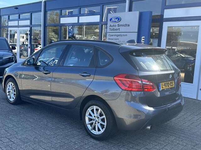 BMW 2-SERIE Active Tourer 218i 136PK Executive | AUTOMAAT | Afn.Trekhaak | Voorstoelen verwarmd | Elekt. achterklep | Navi | Park. sens V+A | Climate | Keyless