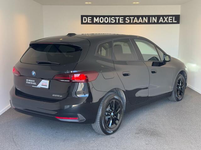 BMW 2-SERIE Active Tourer 225e xDrive Black Pack