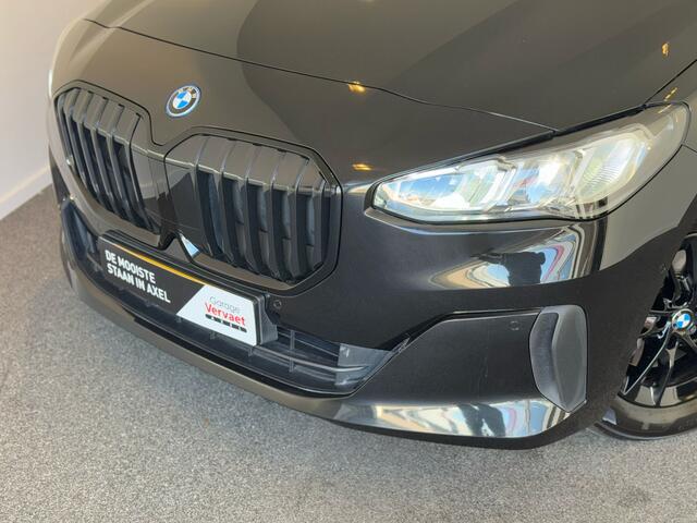 BMW 2-SERIE Active Tourer 225e xDrive Black Pack