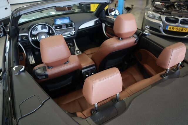 BMW 2-SERIE 218I HIGH EXECUTIVE