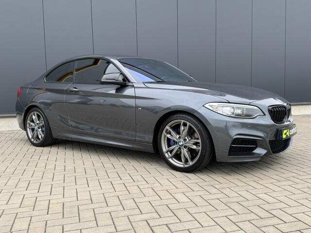 BMW 2-SERIE M235I EXECUTIVE Leer , 4x Michelin, Harman Kardon