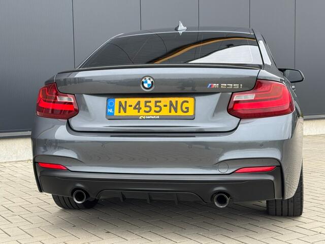 BMW 2-SERIE M235I EXECUTIVE Leer , 4x Michelin, Harman Kardon
