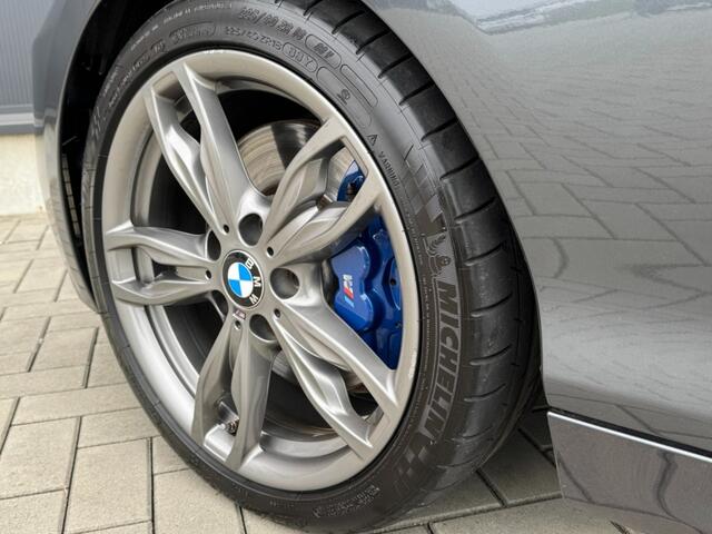BMW 2-SERIE M235I EXECUTIVE Leer , 4x Michelin, Harman Kardon