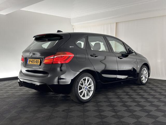 BMW 2-SERIE Active Tourer 225xe iPerformance High Executive Aut. *HEAD-UP | FULL-LED | SPORT-SEATS | NAVI-FULLMAP | HEATED-SEATS | 17''ALU | ECC | PDC | CRUISE*