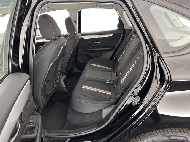 BMW 2-SERIE Active Tourer 225xe iPerformance High Executive Aut. *HEAD-UP | FULL-LED | SPORT-SEATS | NAVI-FULLMAP | HEATED-SEATS | 17''ALU | ECC | PDC | CRUISE*