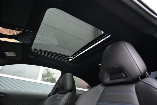 BMW 2-SERIE Coupé 220i M-PERFORMANCE / SCHUIFDAK / M-SEATS / CARBON / MEMORY / CAMERA / 20" / UNIEK