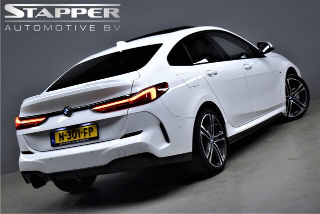 BMW 2-SERIE Gran Coupé 218i 136pk M-Sport Org.NL Pano/Virtual/Carplay/Camera/Navi/Led/Leer/Lmv18''