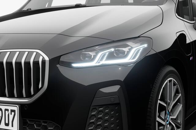 BMW 2-SERIE Active Tourer 225e xDrive | M Sport | Premium Pack | Travel Pack