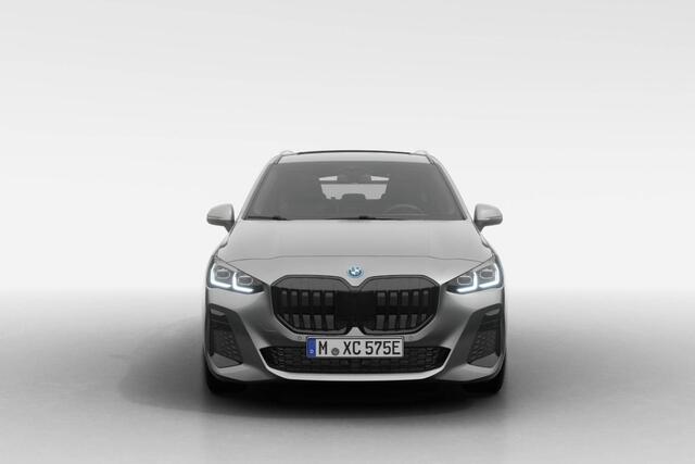 BMW 2-SERIE Active Tourer 225e xDrive | M Sport | Premium Pack | Travel Pack