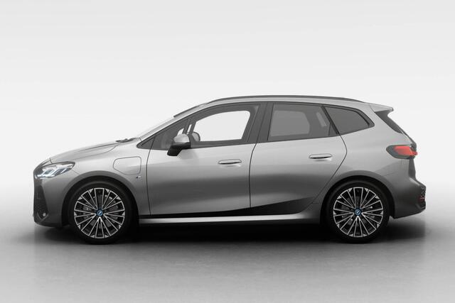 BMW 2-SERIE Active Tourer 225e xDrive | M Sport | Premium Pack | Travel Pack
