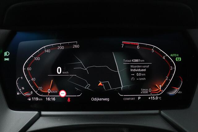 BMW 2-SERIE Gran Coupé 218i High Executive Edition M-Sport | Open Panoramadak| 19''M Velgen| Harman/Kardon| M-SportStoelen|