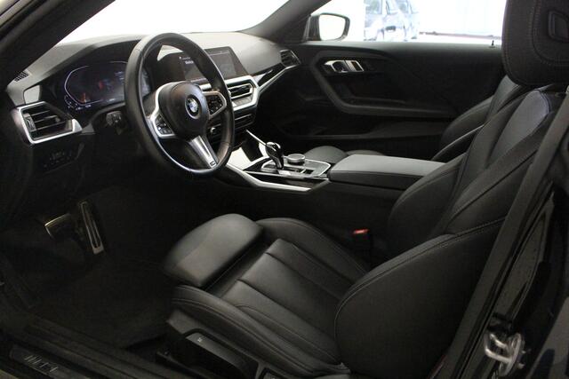 BMW 2-SERIE Coupé 220i M-Sport Pro | Active Cruise Controle | Hifi | Privacy Glass | Camera | 19"